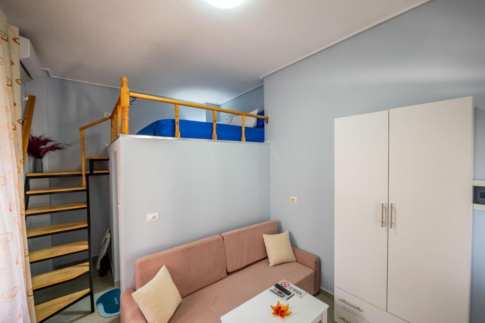 Vila Basho Sarande Luaran gambar